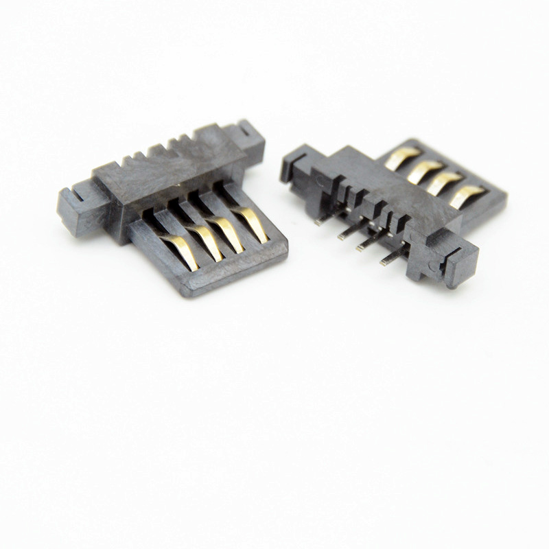 Sunk through-hole insulator with positioning, single-layer durable plug-resistant terminal