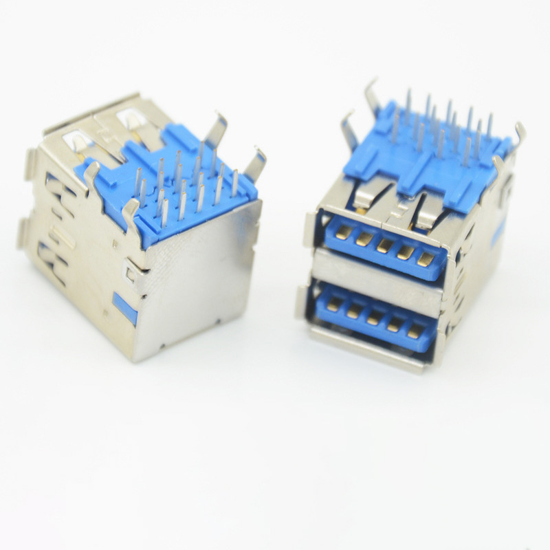 USB 3.0 Type-A Female, Double Layer, 90° Angle